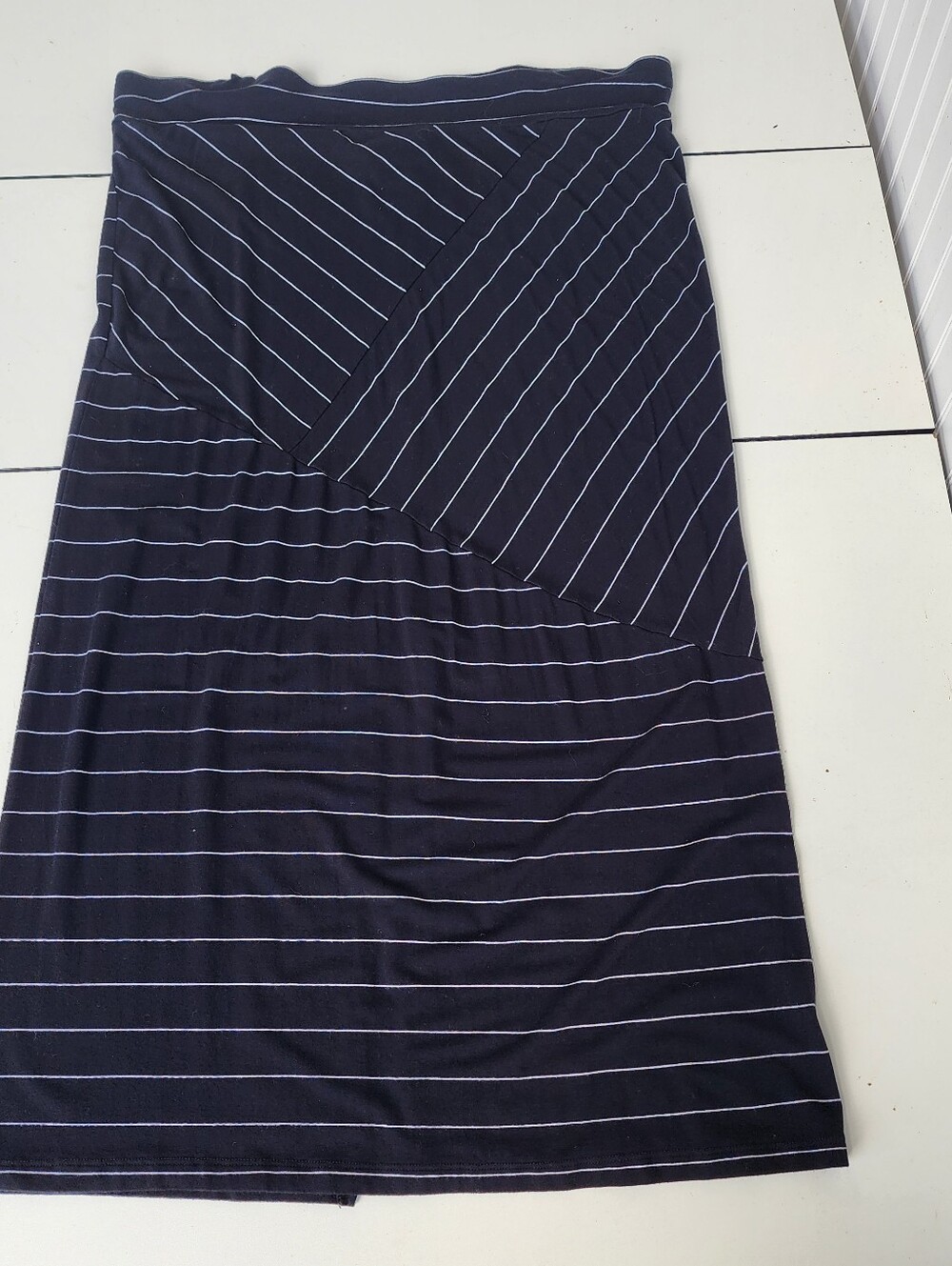 Pure Energy Assymetric Striped 17" Slit Rayon Knit Pull-on Maxi Skirt Black 2X